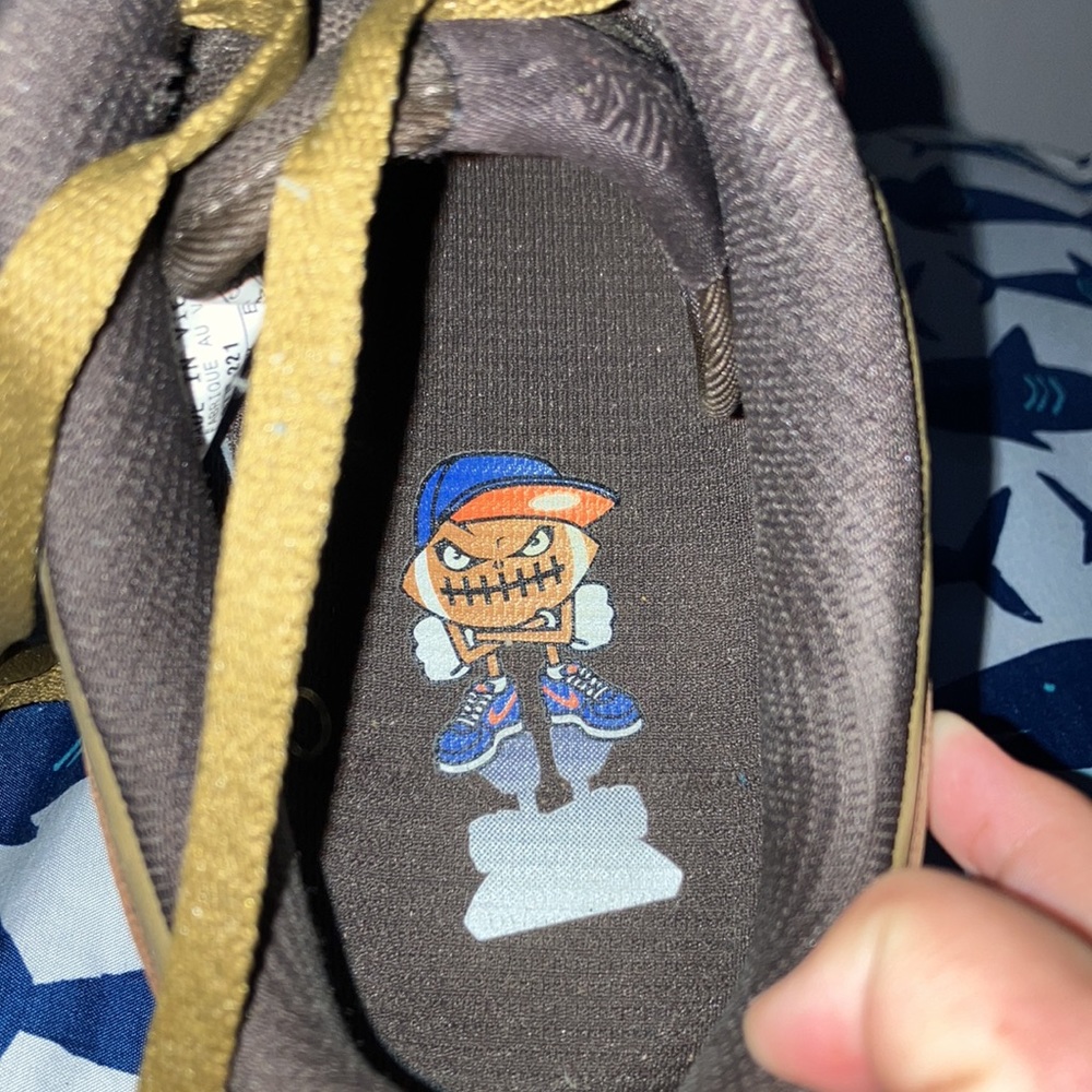Nike DJ Clark Kent AF1 ‘82 - Picture 2 of 2
